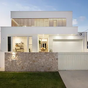  Holiday home 47 Theresa Street Golden Australia