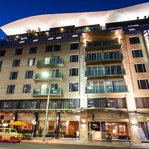 Otel Majestic Roof Garden, Adelaide
