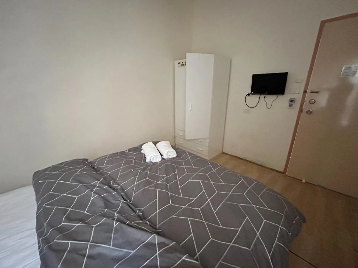 Studio 26 - Wright Lodge Adelaide Hostel
